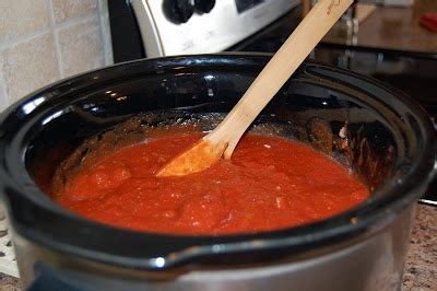 grandmas-spaghetti-sauce-in-the-crockpot-eat-at image