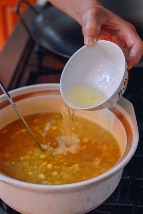 chicken-corn-egg-drop-soup-the-woks-of-life image
