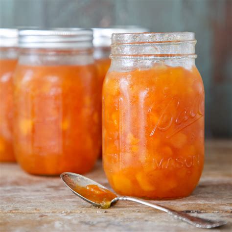 peach-preserves-easy-recipe-chef-lindsey-farr image