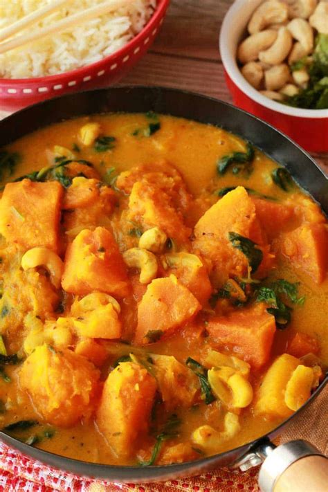 easy-thai-pumpkin-curry-loving-it-vegan image