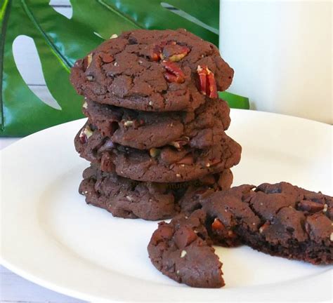 triple-chocolate-fudge-cake-mix-cookies-my image