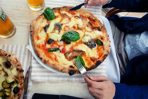 10-best-neapolitan-dishes-to-try-italy-best image