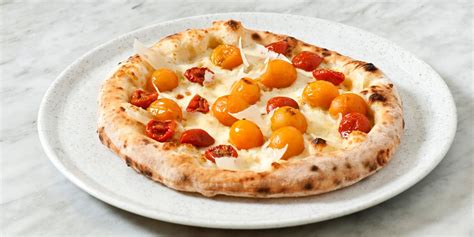 cheese-and-tomato-pizza-recipe-great-italian-chefs image