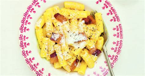 a-roman-pasta-recipe-for-long-distance-runners image