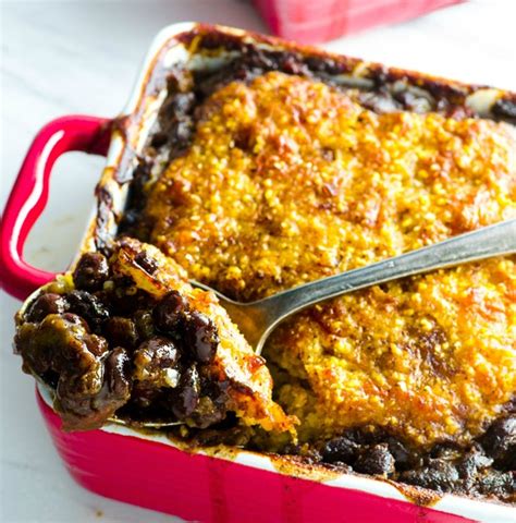 cheesy-cornbread-crusted-black-bean-vegetarian-chili image