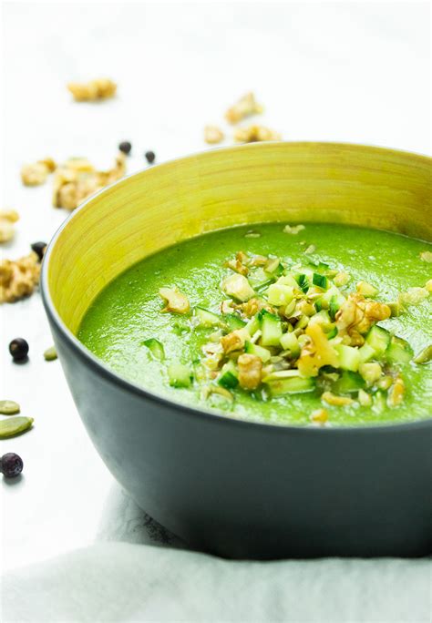 chilled-cucumber-soup-raw-vegan-the-anti image