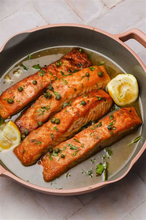 15-minute-how-to-make-pan-seared-salmon-piccata image