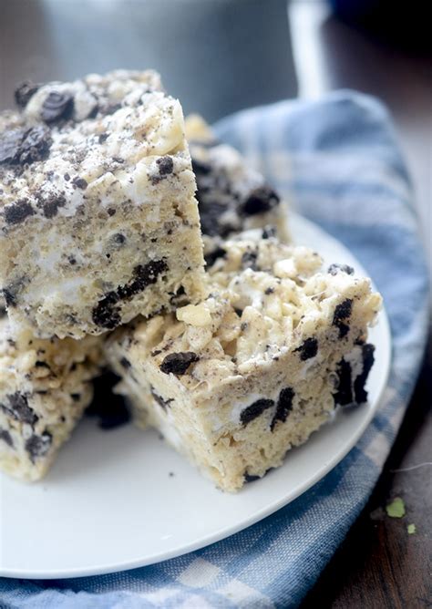 cookies-and-cream-rice-crispy-treats-recipe-diaries image