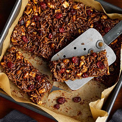 chewy-peanut-butter-and-raisin-bars-all-bran image