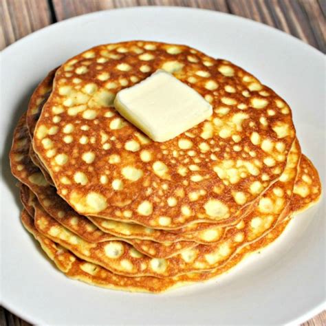 low-carb-pancakes-for-the-ketogenic-diet-happy image