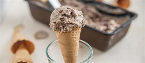 gianduia-gelato-traditional-ice-cream-from-piedmont image