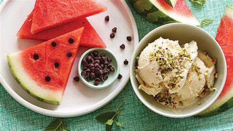 watermelon-pie-the-under-200-calorie-summer-treat image