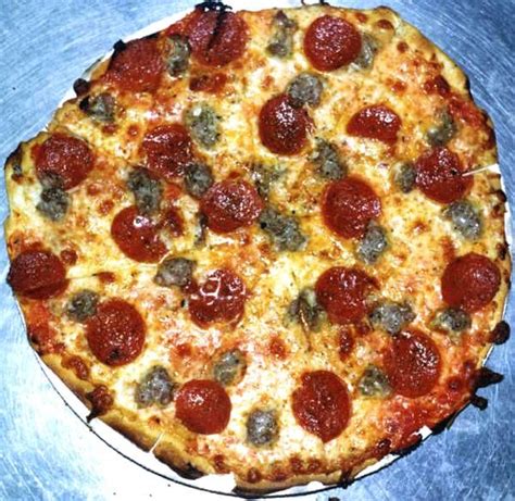 fat-matts-favorite-thin-crust-pizza-recipe-foodcom image