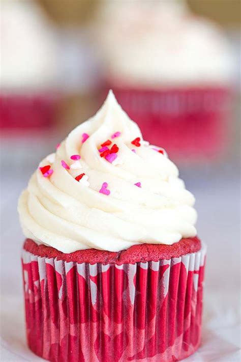 red-velvet-cupcakes-with-cream-cheese-frosting image