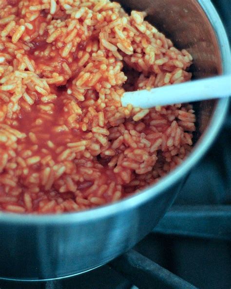simple-spanish-rice-spabettie image