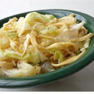 cabbage-balushka-or-cabbage-and-noodles-gourmandize image