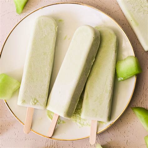 healthy-homemade-melona-bars-binggrae-copycat image