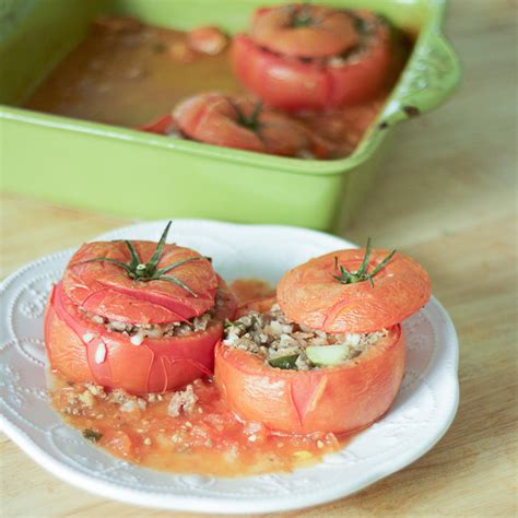 greek-stuffed-tomatoes-with-meat-and-rice-lemon image