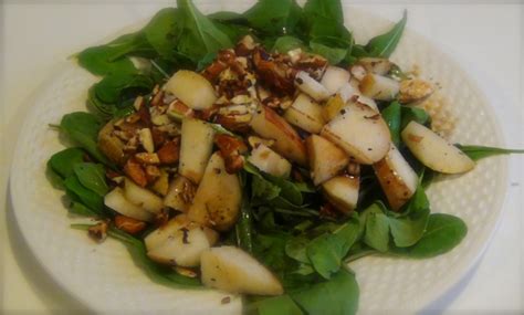 light-healthy-gourmet-salad-recipe-lovingfitcom image