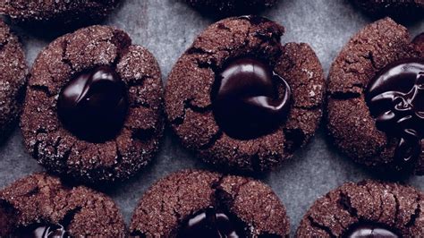 recipe-chocolate-ganache-thumbprint image
