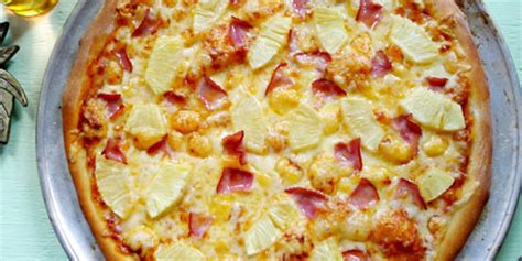 best-hawaiian-pizza-recipes-comfort-food-food image
