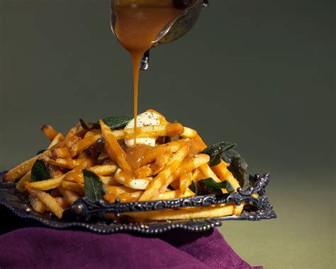 air-fried-turkey-poutine-chefsteps image