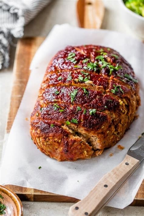 turkey-meatloaf-with-zucchini-skinnytaste image