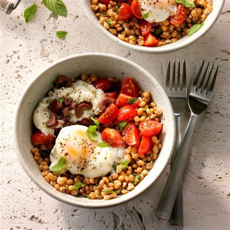 14-hearty-grain-bowls-to-power-you-through-the-day image