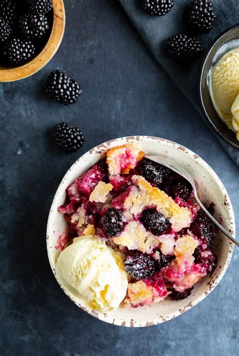 the-pioneer-womans-blackberry-cobbler-the-cozy-cook image
