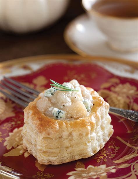 savory-pear-onion-compotes-in-puff-pastry-baskets image