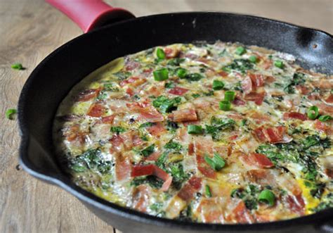 spinach-potatoes-and-eggs-breakfast-skillet image