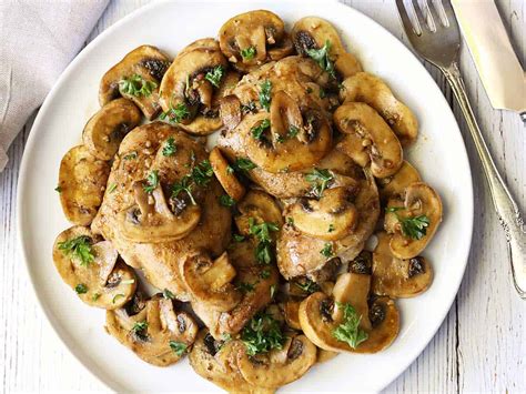 easy-chicken-and-mushrooms-recipe-healthy-recipes-blog image