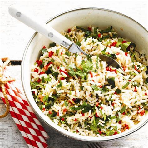 herbed-brown-rice-salad-recipe-chatelainecom image