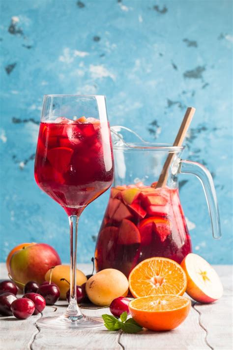the-best-sangria-recipe-ever-easy-traditional-red image