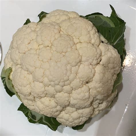 shaved-cauliflower-salad-food-sensitivity-kitchen image
