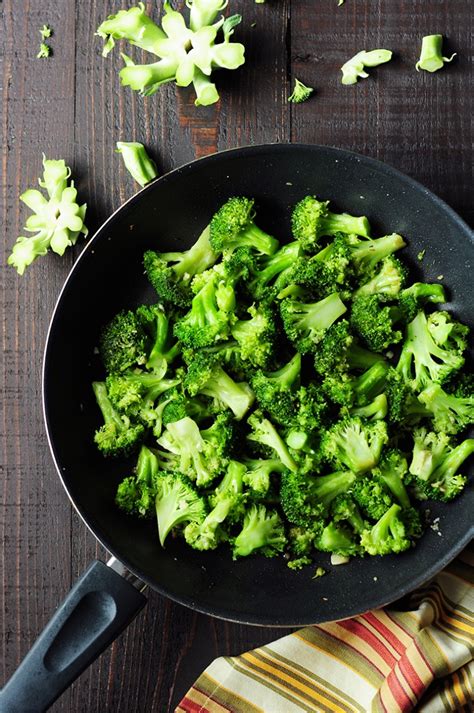 the-best-steamed-broccoli-ever-streetsmart-kitchen image
