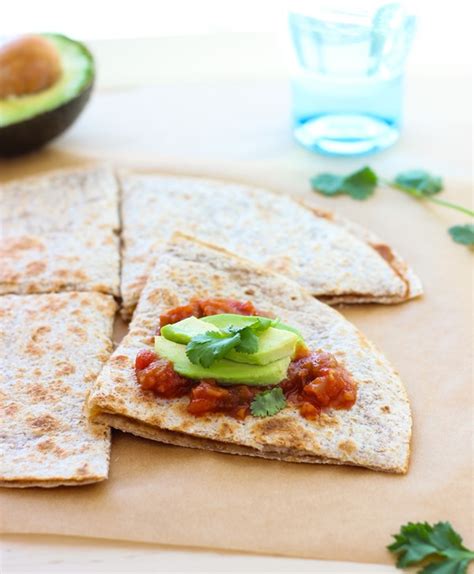 the-easiest-four-ingredient-quesadillas-making image