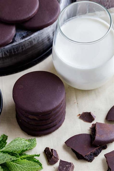 homemade-thin-mints-recipe-baked-by-an-introvert image
