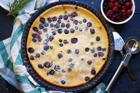 vegan-blueberry-clafoutis-quick-and-easy image