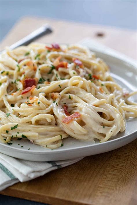 simple-alfredo-pasta-with-bacon-taste-and-tell image