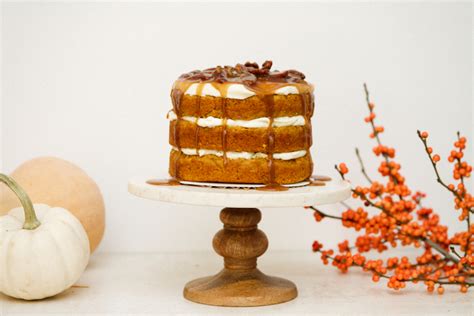 praline-pumpkin-cake-with-maple-cream-cheese-frosting image