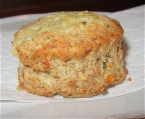 recipe-wholewheat-cheese-and-chive-scones-local image