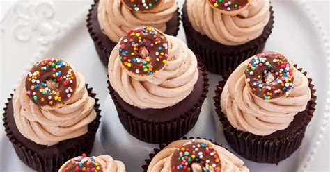 chocolate-doughnut-cupcakes-sugar-salt-magic image