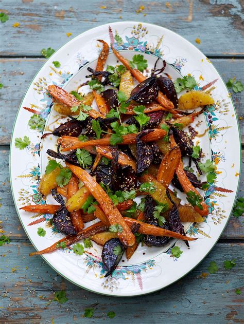 beetroot-carrot-and-orange-salad-vegetable image