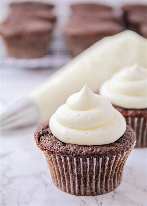 easy-marshmallow-frosting-only-4-ingredients-lil-luna image