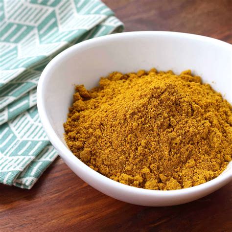 best-curry-powder-the-daring-gourmet image