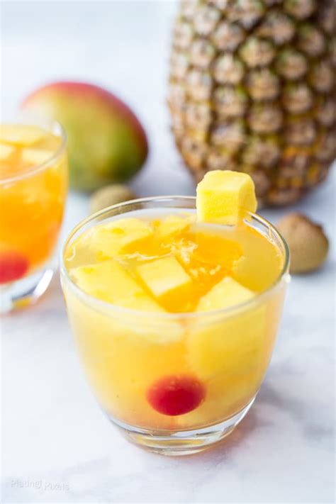 tropical-passion-fruit-sangria-plating-pixels image