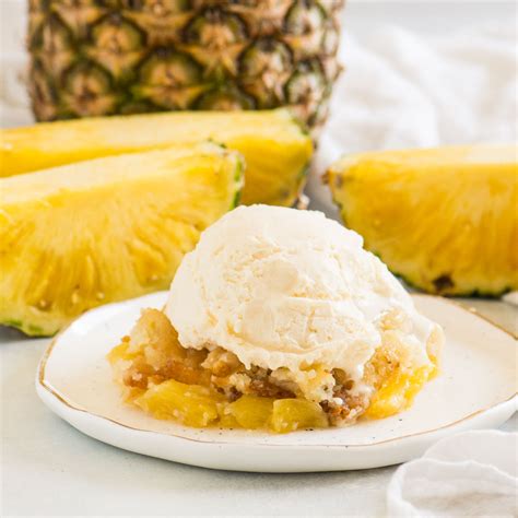 pineapple-cobbler-the-itsy-bitsy-kitchen image
