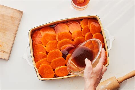 this-sweet-potato-cobbler-is-the-best-thanksgiving image