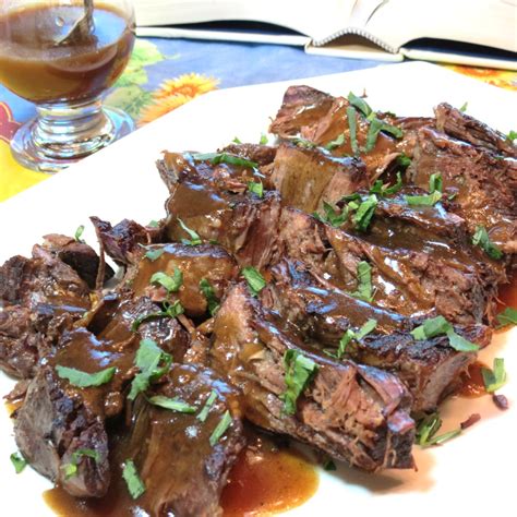 good-old-fashioned-yankee-pot-roast-with-red-wine image